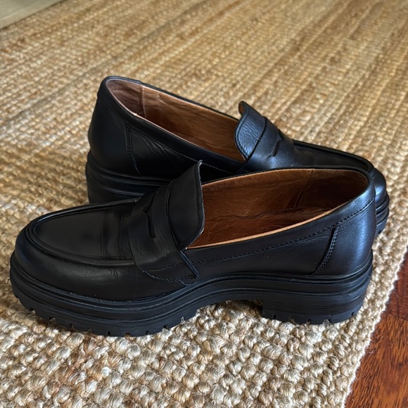 Miz mooz Legend Black Leather Loafers - Picture 4 of 6